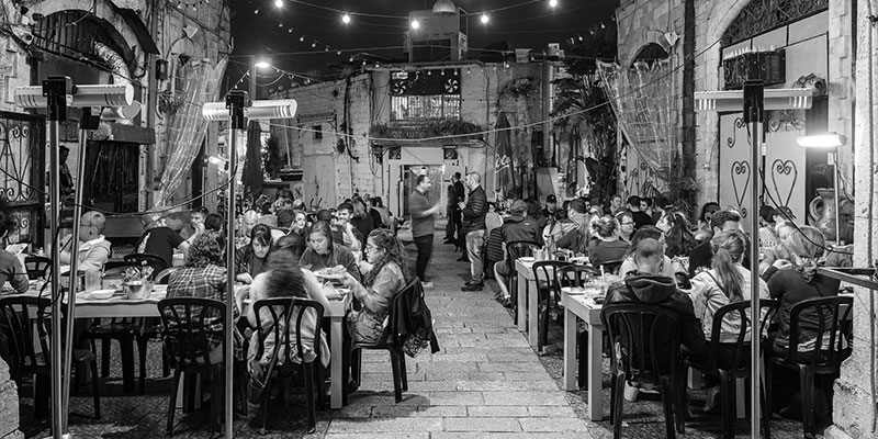 רותי לזר - תרבות בהתהוות – היצירה הישראלית בתל אביב הקטנה